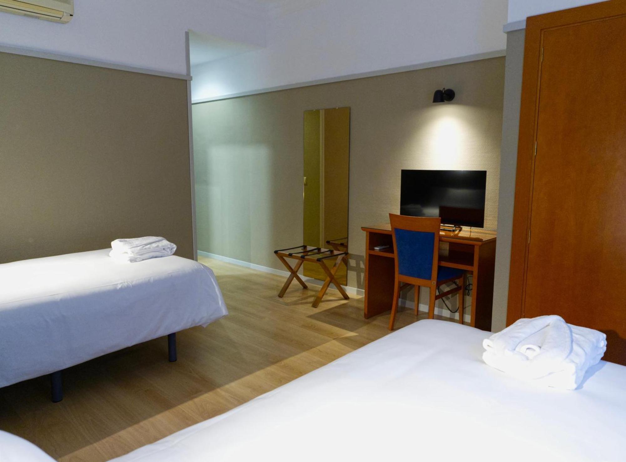 Hotel Ciudad Del Sol Écija Dış mekan fotoğraf